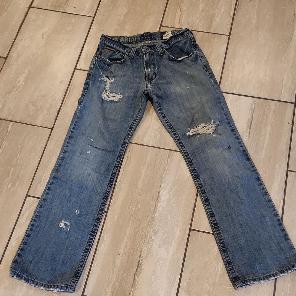 Ariat Men's Distressed Blue Jeans